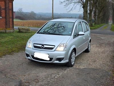 Silber Gebraucht 2009 Opel Meriva Van / Kleinbus | 1.799 € (Fairer Preis)