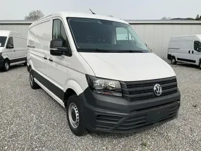 Gebraucht VW Crafter 140 PS (102 kW) 2024 Weiß Van