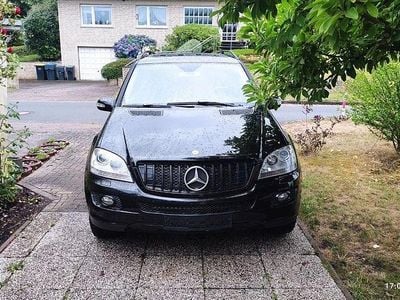 Mercedes ML320