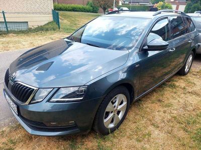 gebraucht Skoda Octavia Combi 2.0 TDI DSG