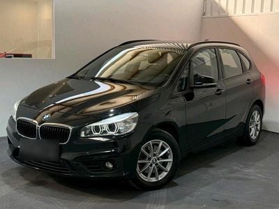 Gebraucht BMW 218 Advantage 136 PS (100 kW) 2018 Schwarz Kombi