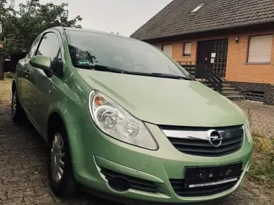 Gebraucht Opel Corsa 60 PS (44 kW) 2009 Grün Kleinwagen