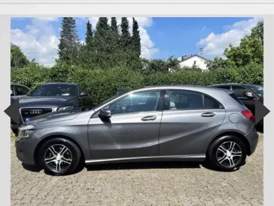 Gebraucht Mercedes A180 Style 122 PS (89 kW) 2012 Kleinwagen