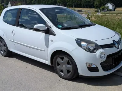 Gebraucht Renault Twingo Expression 75 PS (55 kW) 2013 Weiß Kleinwagen