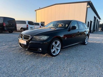Gebraucht BMW 320 Sport Line 177 PS (130 kW) 2009 Schwarz Kombi