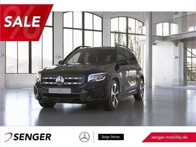 Mercedes GLB220