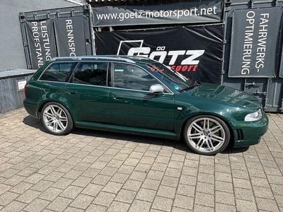 Second-hand Audi RS4 Sport 420 CP (308 kW) 2000 Verde Break