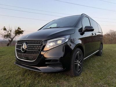 Gebraucht Mercedes V300 Style 237 PS (174 kW) 2025 Schwarz Van / Kleinbus