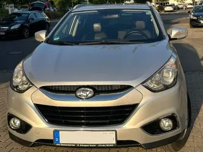 Gebraucht Hyundai ix35 Style 163 PS (119 kW) 2011 Grau SUV