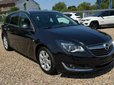 Gebraucht Opel Insignia Innovation 136 PS (100 kW) 2016 Schwarz Kombi