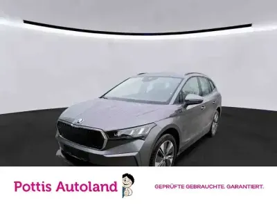 Gebraucht Skoda Enyaq iV Loft 150 kW (204 PS) 2023 Graphitegrau metallic SUV