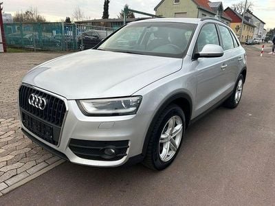 Silber Gebraucht 2013 Audi Q3 Sport SUV | 9.900 € (Fairer Preis)