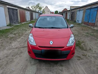 Gebraucht Renault Clio IV 73 PS (53 kW) 2014 Rot Kleinwagen