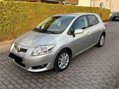 Gebraucht Toyota Auris Executive 126 PS (92 kW) 2008 Silber Kleinwagen