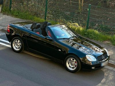 Second-hand Mercedes SLK200 136 CP (100 kW) 1999 Negru Cabrio