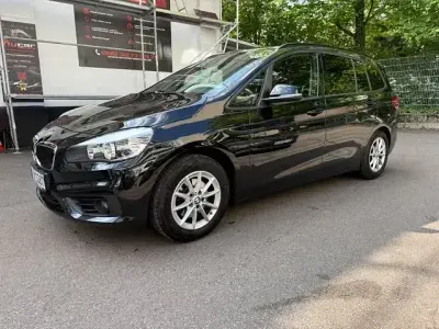 Gebraucht BMW 218 Gran Tourer Advantage 150 PS (110 kW) 2016 Schwarz Van / Kleinbus