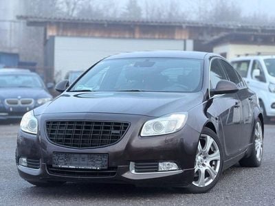Gebraucht Opel Insignia Sport 250 PS (183 kW) 2013 Braun Limousine
