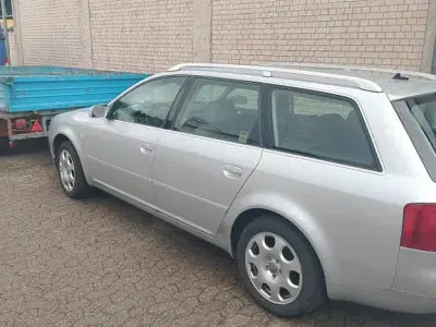 Gebraucht Audi A6 179 PS (131 kW) 2003 Grau Kombi