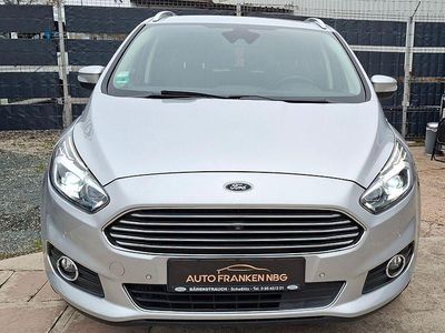 Silber Gebraucht 2015 Ford S-MAX Titanium Van / Kleinbus | 11.890 € (Fairer Preis)