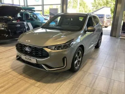 Gebraucht Ford Kuga ST-Line X 179 PS (131 kW) 2025 Solarsilber SUV