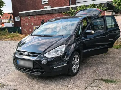Gebraucht Ford S-MAX S 140 PS (102 kW) 2012 Schwarz Van / Kleinbus