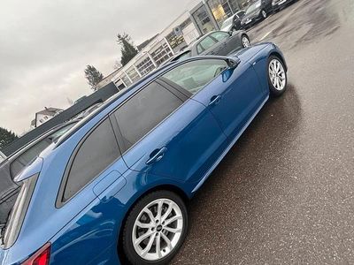 Gebraucht Audi A4 Comfort 286 PS (210 kW) 2023 Blau Kombi