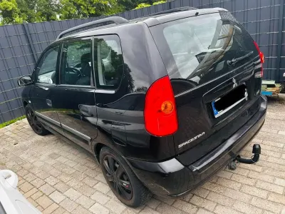 Gebraucht Mitsubishi Space Star Comfort Edition 102 PS (75 kW) 2005 Schwarz Limousine
