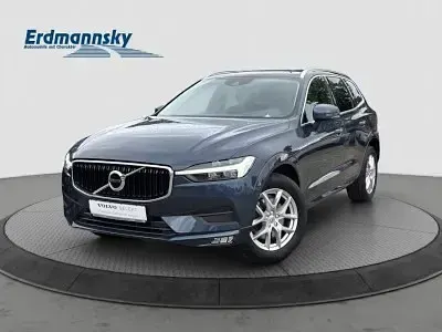 Gebraucht Volvo XC60 Momentum 197 PS (144 kW) 2021 Blau SUV