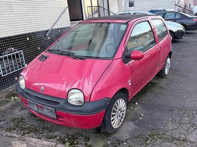 Rot Gebraucht 2000 Renault Twingo Kleinwagen | 600 €