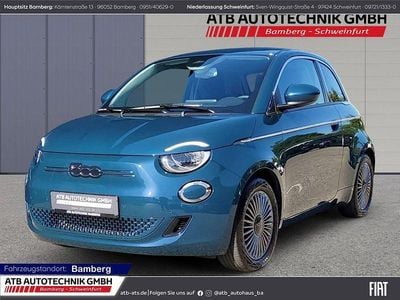 Grün Gebraucht 2023 Fiat 500e Kleinwagen | 26.590 € (Teuer)