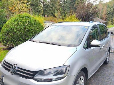 Gebraucht VW Sharan 140 PS (102 kW) 2011 Silber Van / Kleinbus