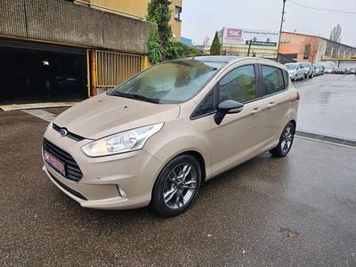 Usata Ford B-MAX Colourline 101 CV (74 kW) 2017 Beige Monovolume