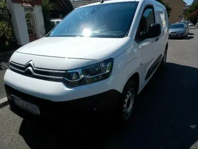 Gebraucht Citroën Berlingo Start 131 PS (96 kW) 2020 Weiß Van / Kleinbus