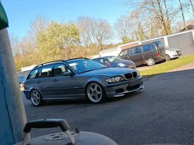 Gebraucht BMW 320 Shadowline 170 PS (125 kW) 2004 Silber Kombi
