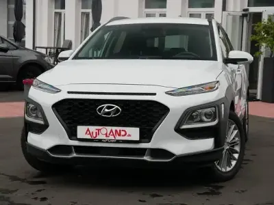 Gebraucht Hyundai Kona YES! 120 PS (88 kW) 2020 Weiß SUV
