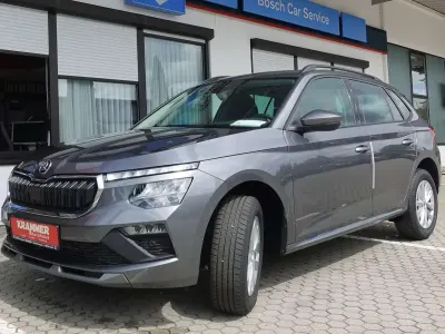 Neu Skoda Kamiq Selection 116 PS (85 kW) 2026 Graphitegrau metallic SUV