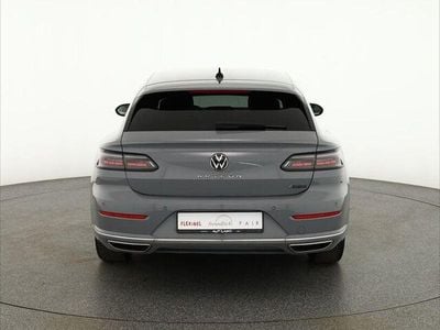 Usata VW Arteon 200 CV (147 kW) 2022 Grigio Berlina