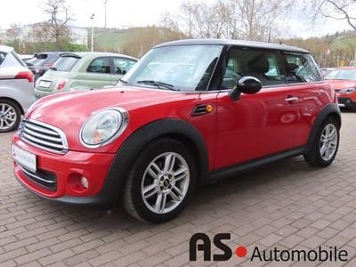 Gebraucht Mini Cooper Chili 122 PS (89 kW) 2011 Chili (solar) red Kleinwagen