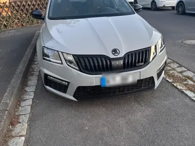 Gebraucht Skoda Octavia RS 230 PS (169 kW) 2017 Grau Kombi