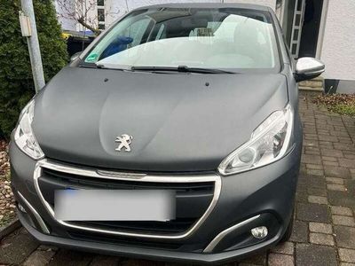 gebraucht Peugeot 208 1.2 Active PureTech 82 Active