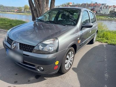 Usata Renault Clio II 75 CV (55 kW) 2003 Grigio Utilitaria
