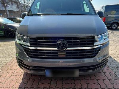 Second-hand VW Transporter 150 CP (110 kW) 2022 Gri Van