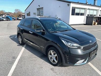 Second-hand Kia Niro Edition 7 105 CP (77 kW) 2018 Negru SUV