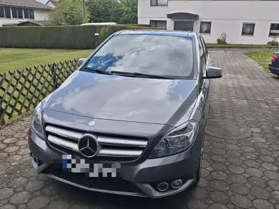 Używany Mercedes B200