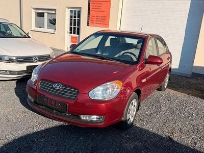 Gebraucht Hyundai Accent 97 PS (71 kW) 2006 Rot Kleinwagen