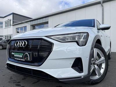 Gebraucht Audi e-tron Advanced Plus 300 kW (408 PS) 2023 Gletscherweiã SUV