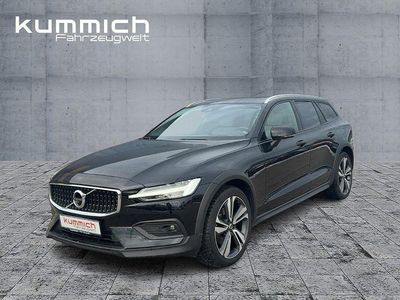 Gebraucht Volvo V60 CC Pro 268 PS (197 kW) 2021 Schwarz Kombi