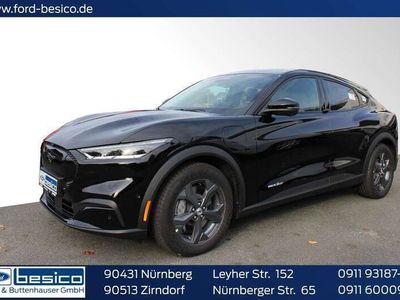 Schwarz Gebraucht 2022 Ford Mustang Mach-E Standard Range SUV | 29.970 € (Fairer Preis)