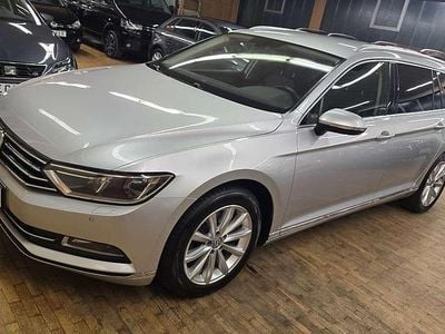 Reflexsilber metallic Gebraucht 2019 VW Passat Highline Kombi | 18.500 € (Fairer Preis)