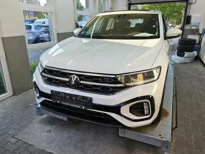 Gebraucht VW T-Roc R-line 190 PS (139 kW) 2022 Pure white SUV